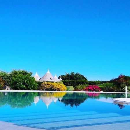 Trulli Isago Acomodação com café da manhã Locorotondo Exterior foto