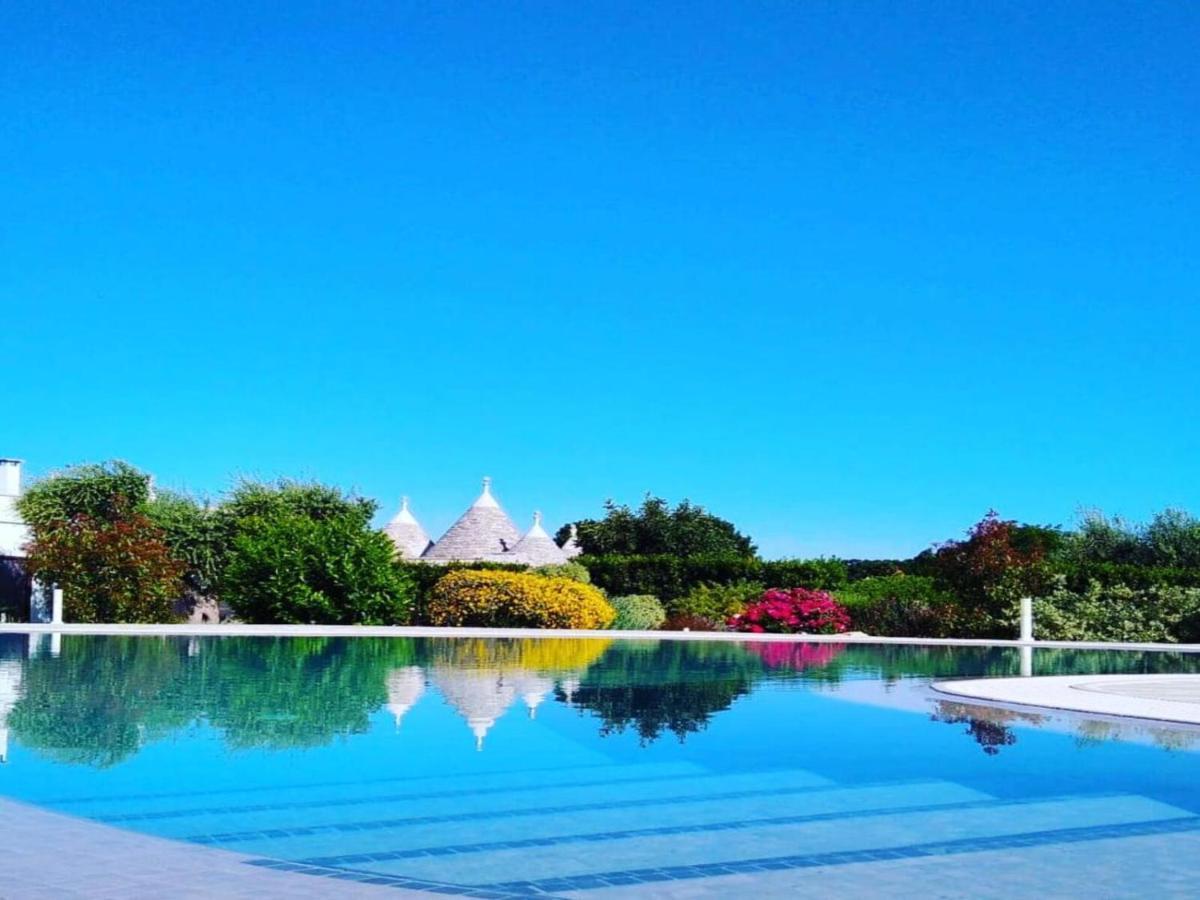 Trulli Isago Acomodação com café da manhã Locorotondo Exterior foto