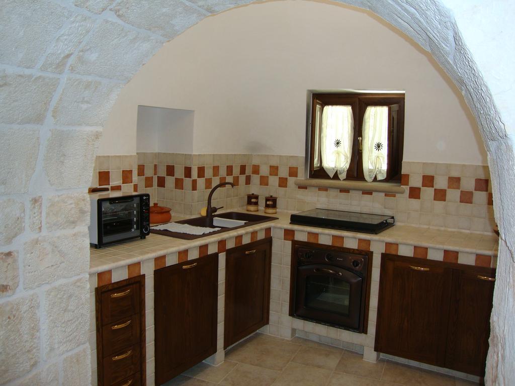 Trulli Isago Acomodação com café da manhã Locorotondo Exterior foto